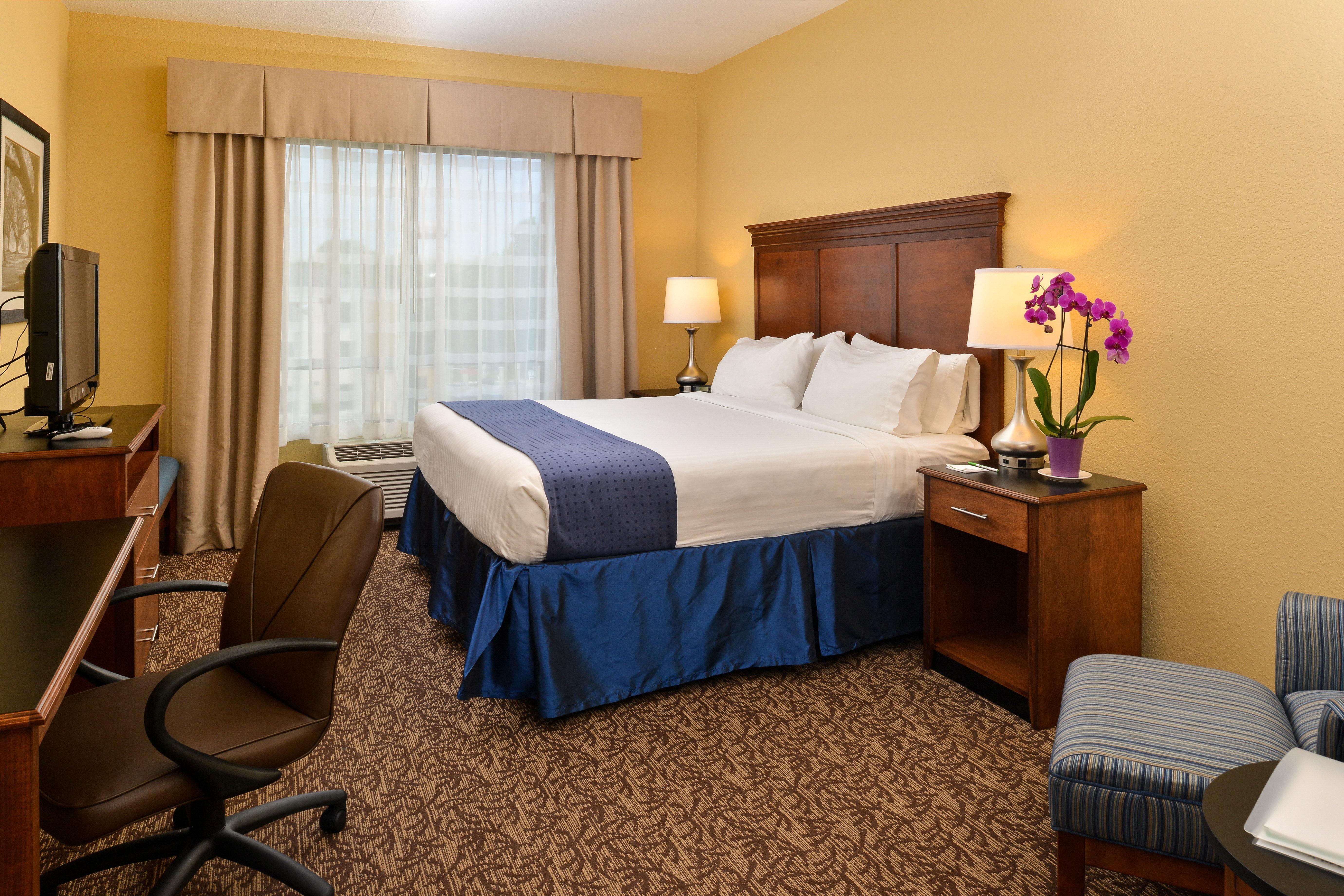 Holiday Inn Montgomery South Airport By Ihg Hope Hull Eksteriør billede