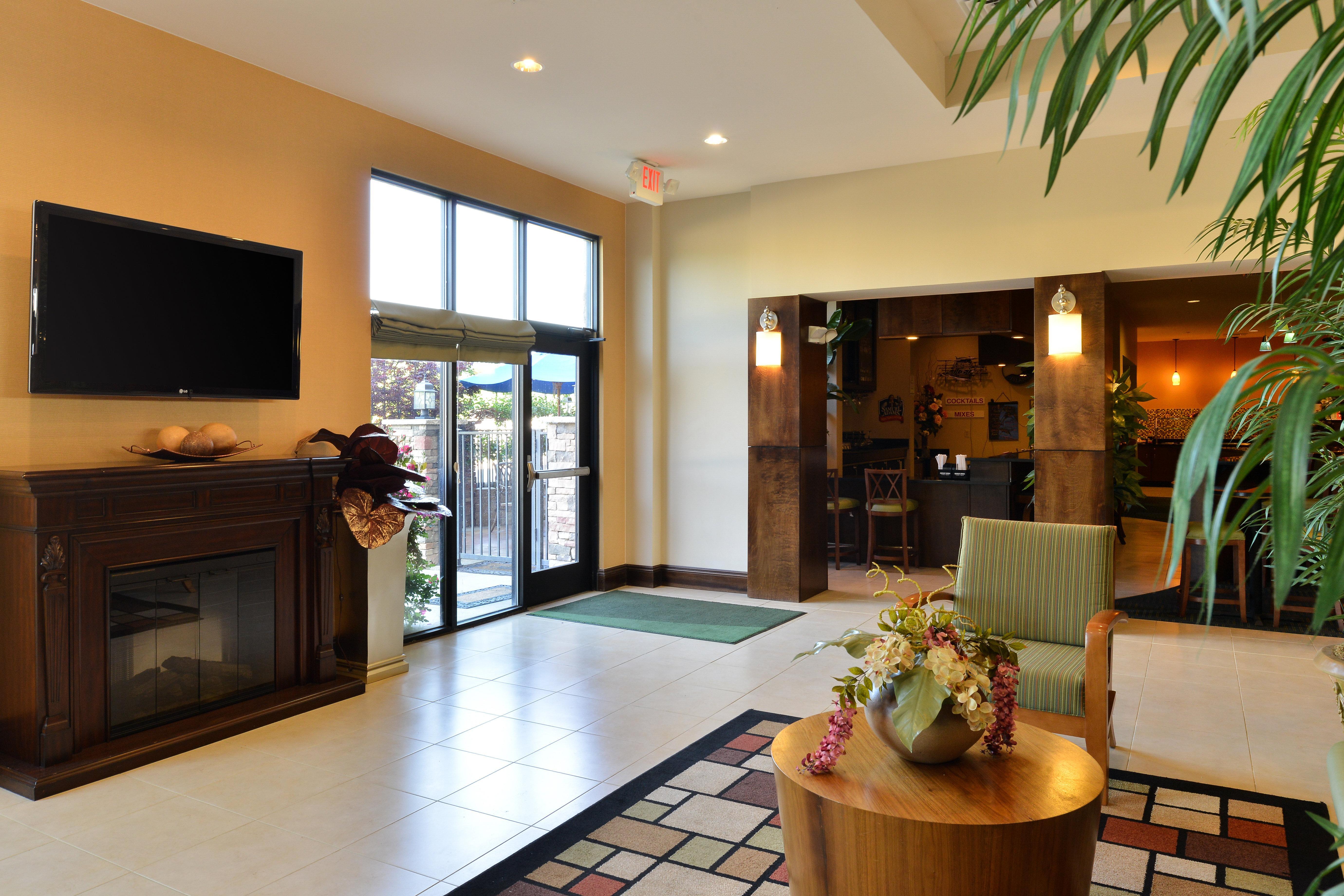 Holiday Inn Montgomery South Airport By Ihg Hope Hull Eksteriør billede