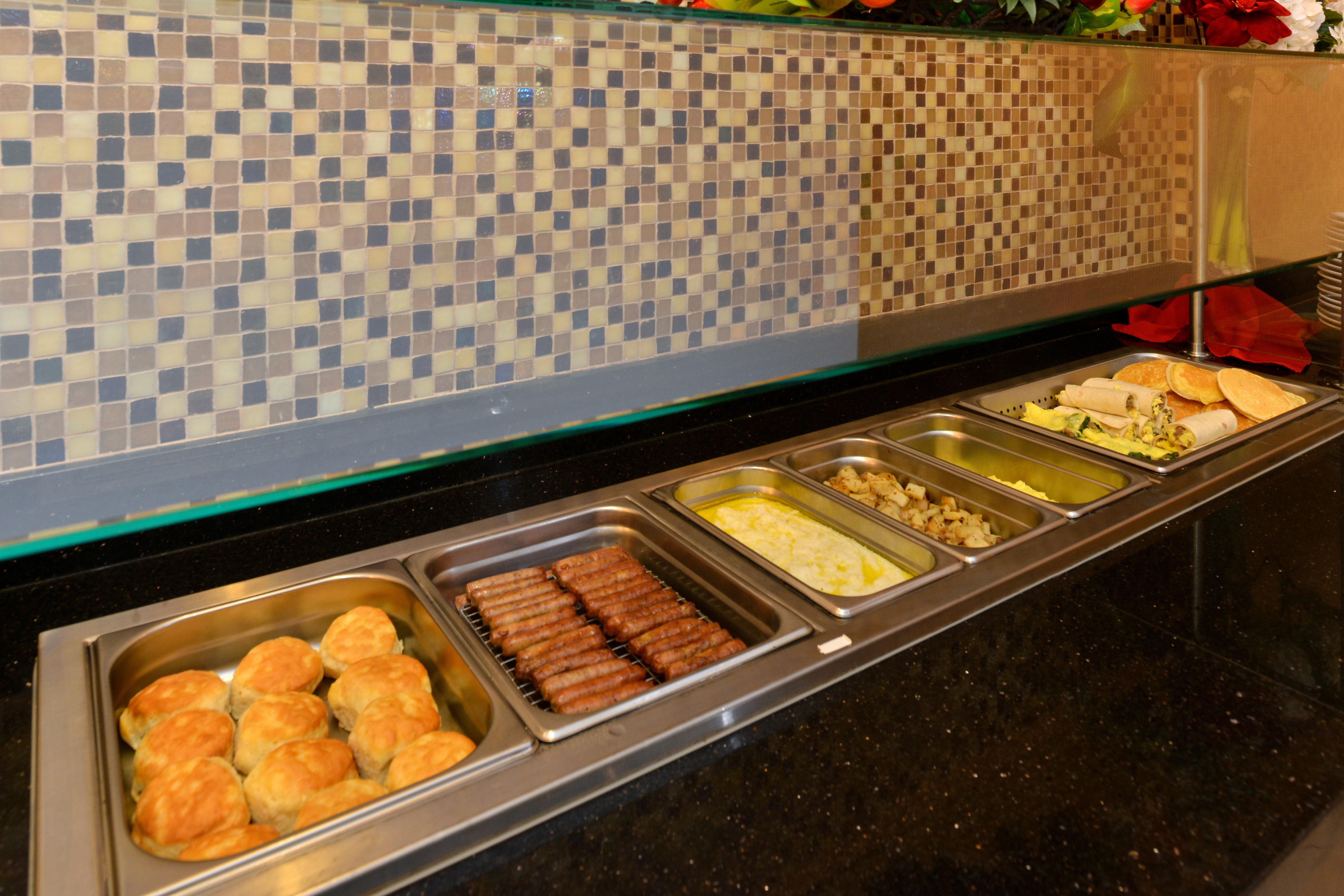 Holiday Inn Montgomery South Airport By Ihg Hope Hull Eksteriør billede