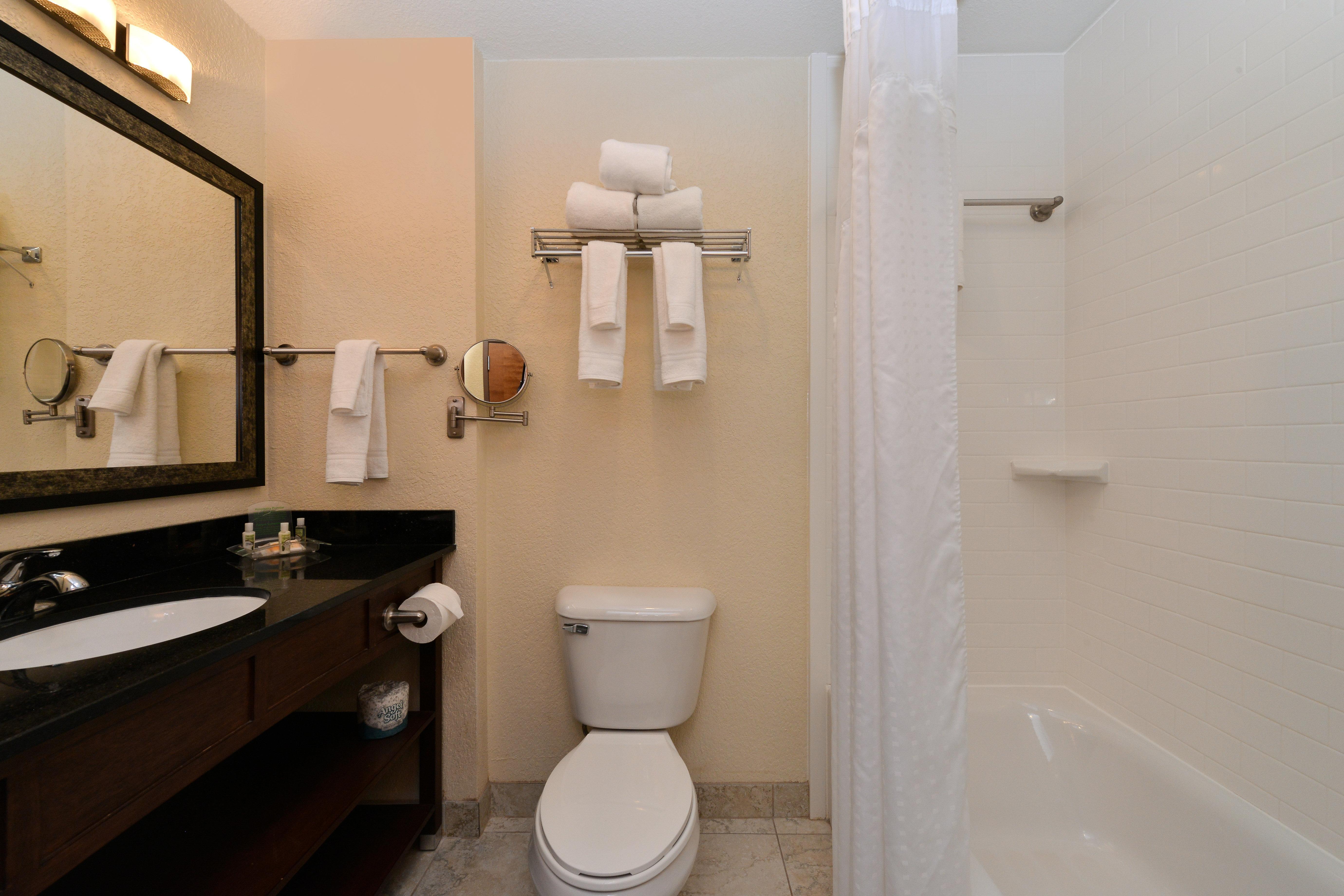 Holiday Inn Montgomery South Airport By Ihg Hope Hull Eksteriør billede