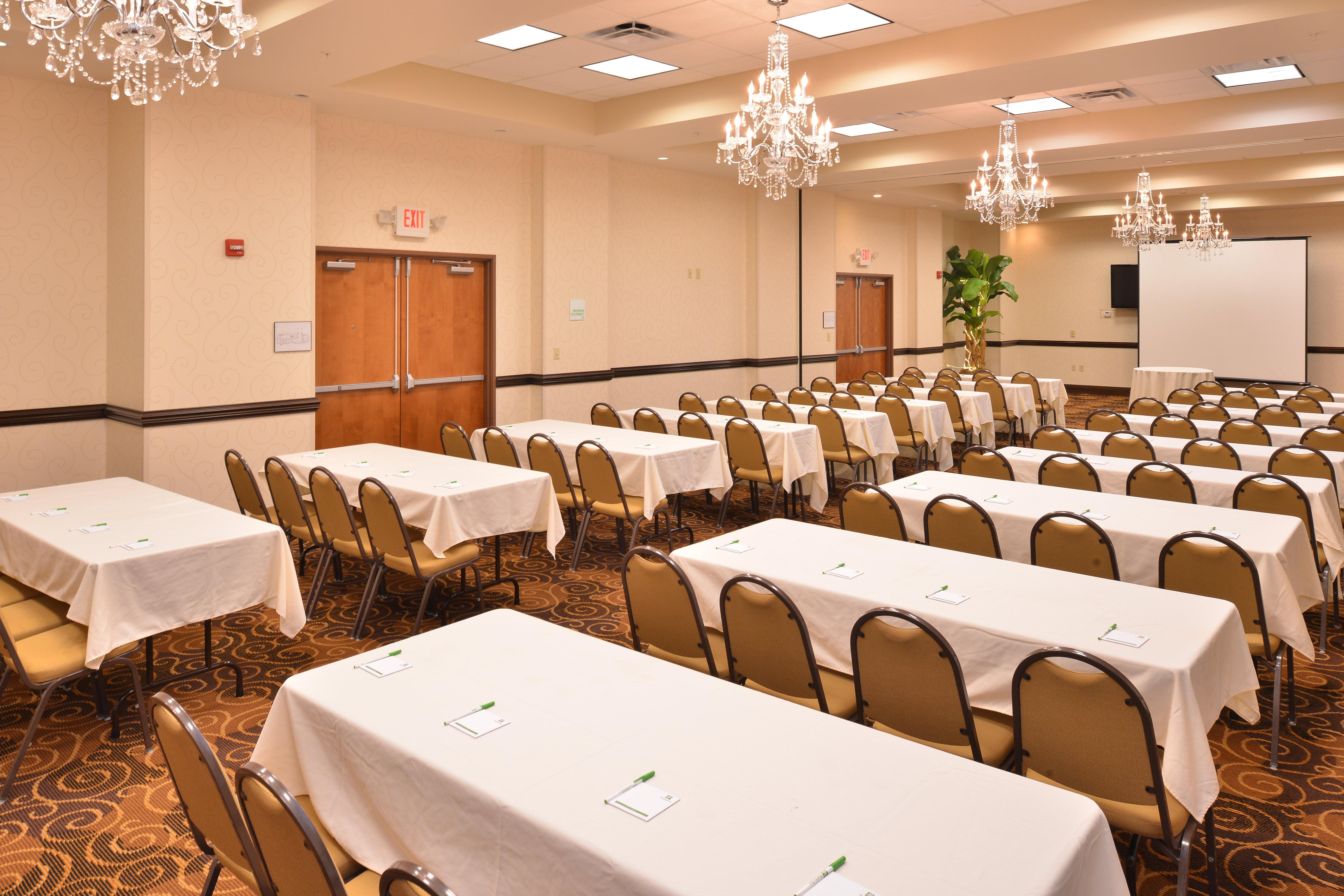 Holiday Inn Montgomery South Airport By Ihg Hope Hull Eksteriør billede