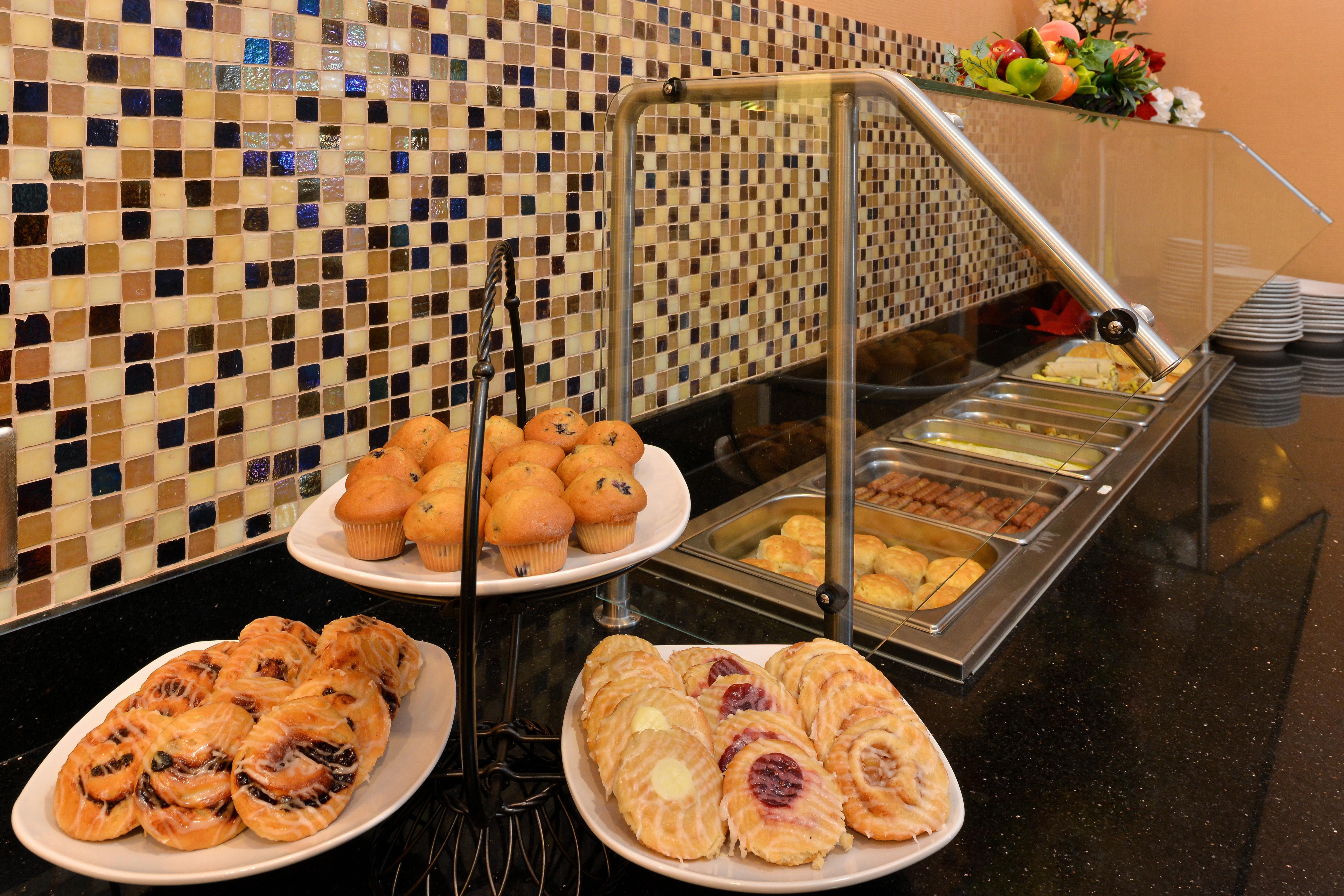 Holiday Inn Montgomery South Airport By Ihg Hope Hull Eksteriør billede